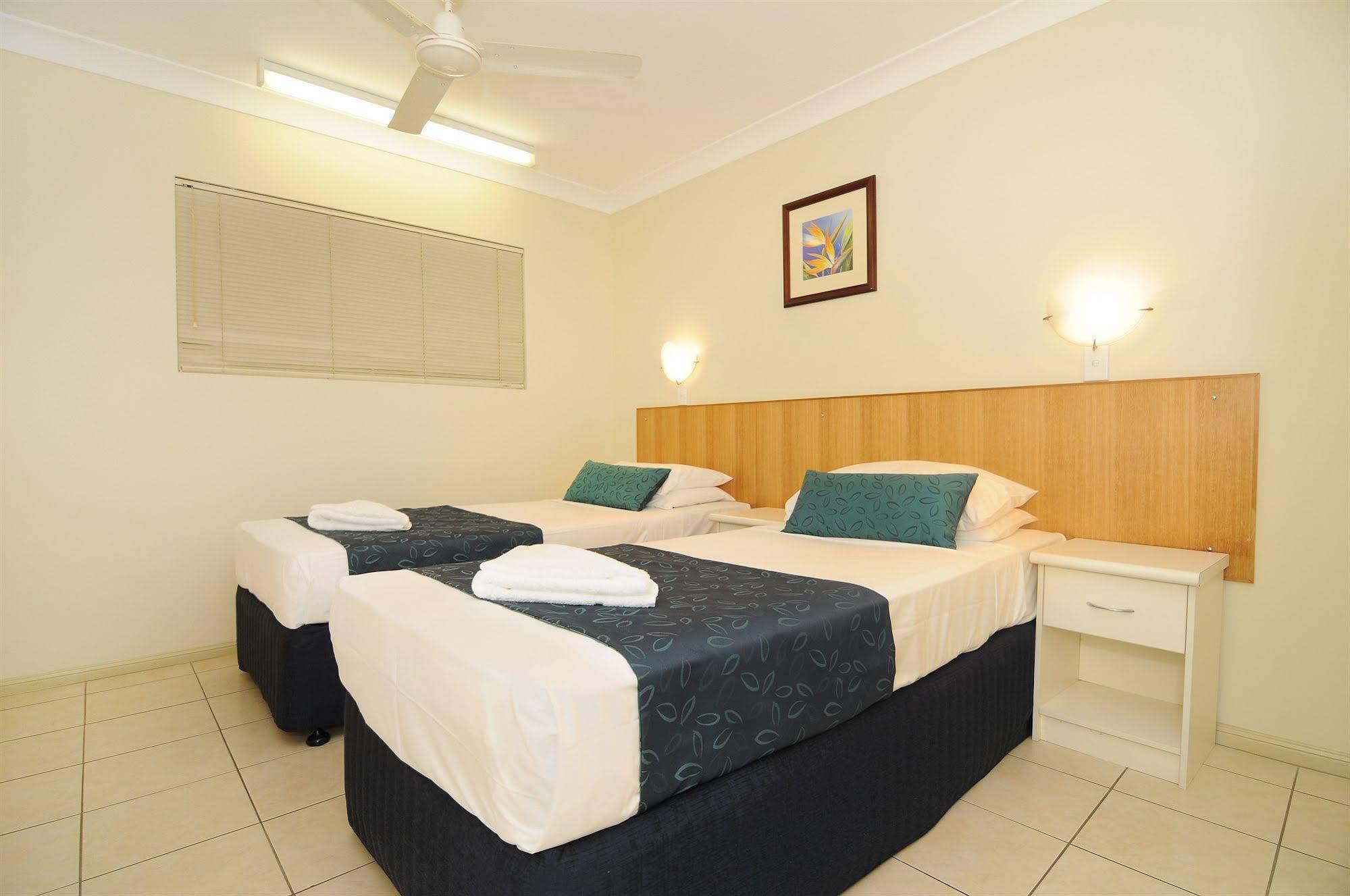 Aparthotel Queenslander & 4*