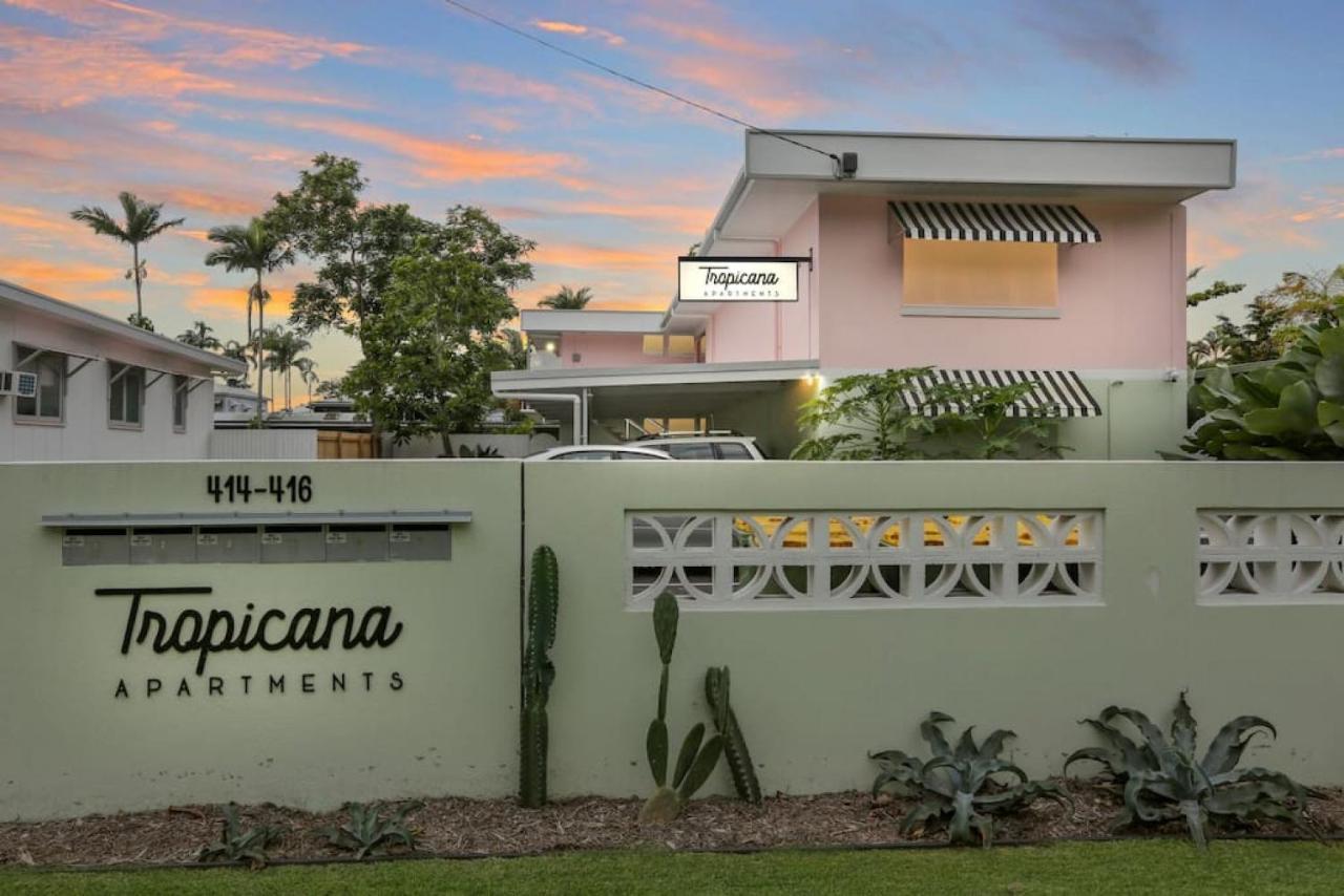 Apartment The Tropicana Courtyard Cairns