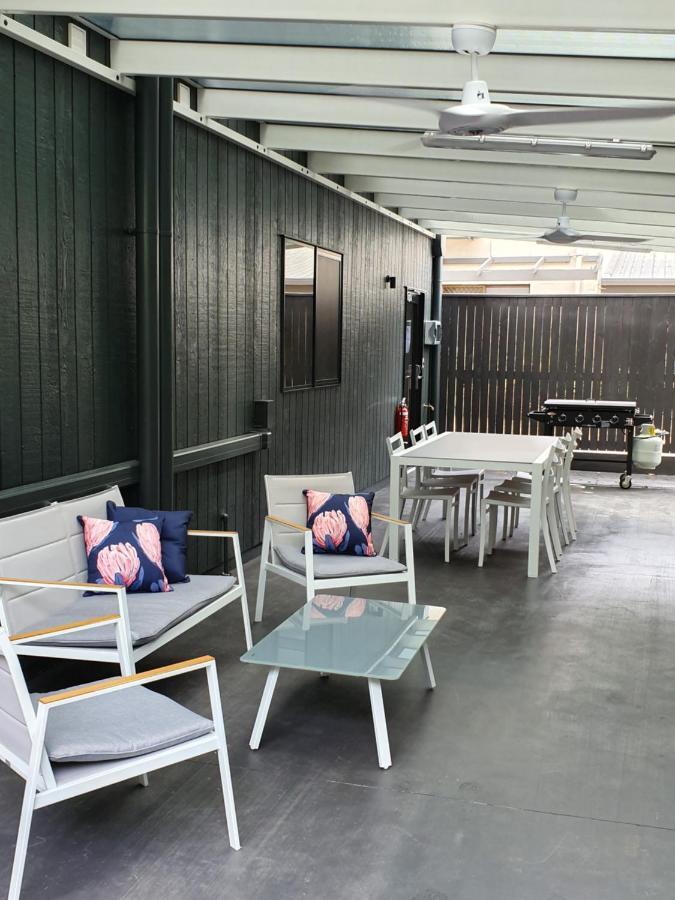 Hostel Mihaven Shared Living - Martyn St Cairns