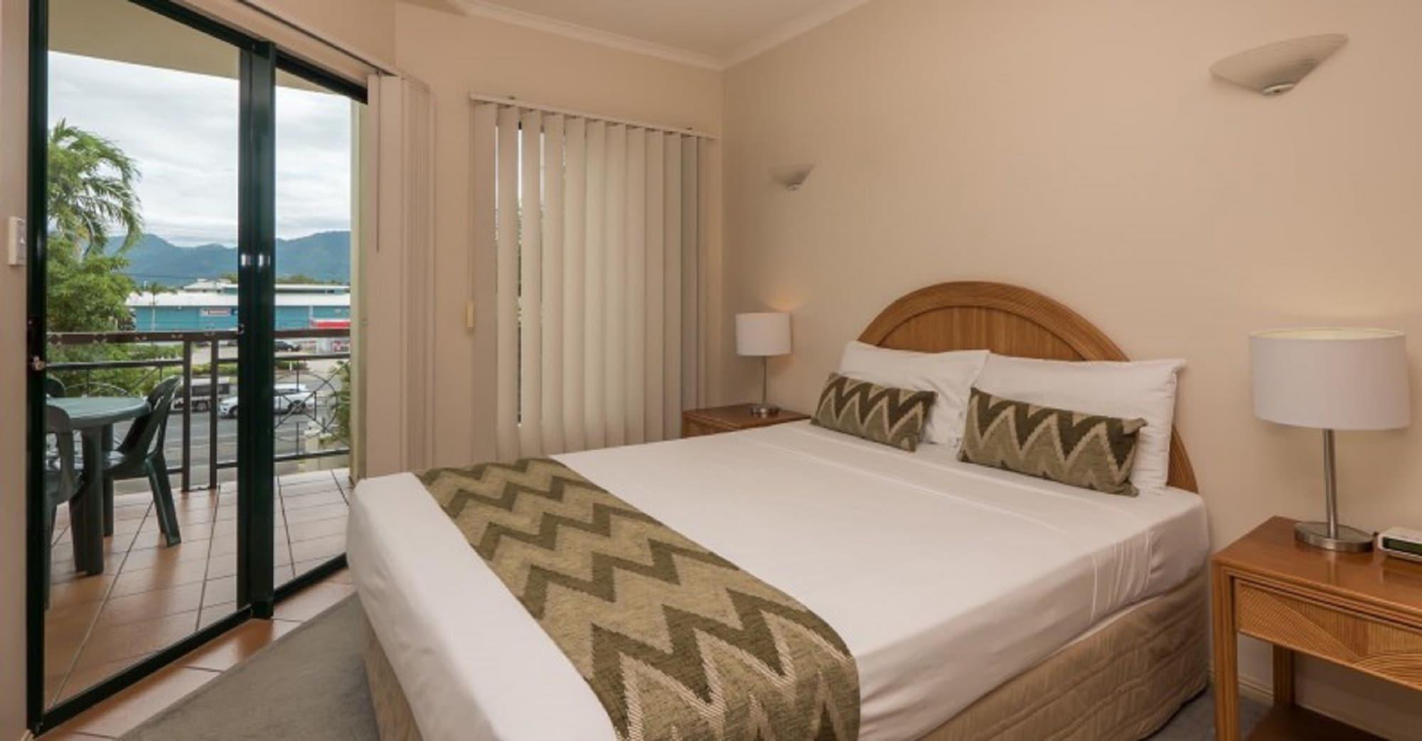 Aparthotel Tropic Towers 4*