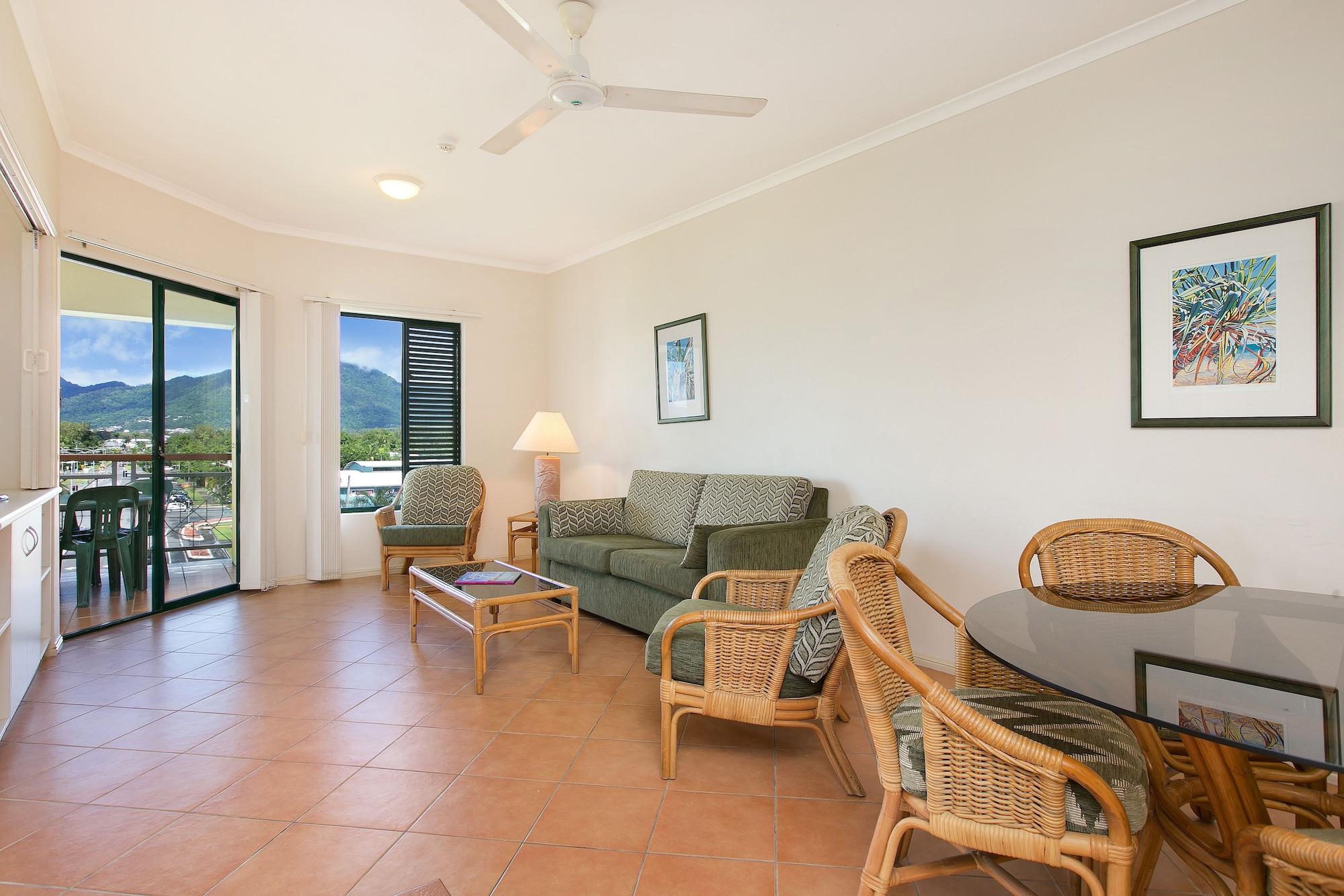 Tropic Towers 4* Cairns