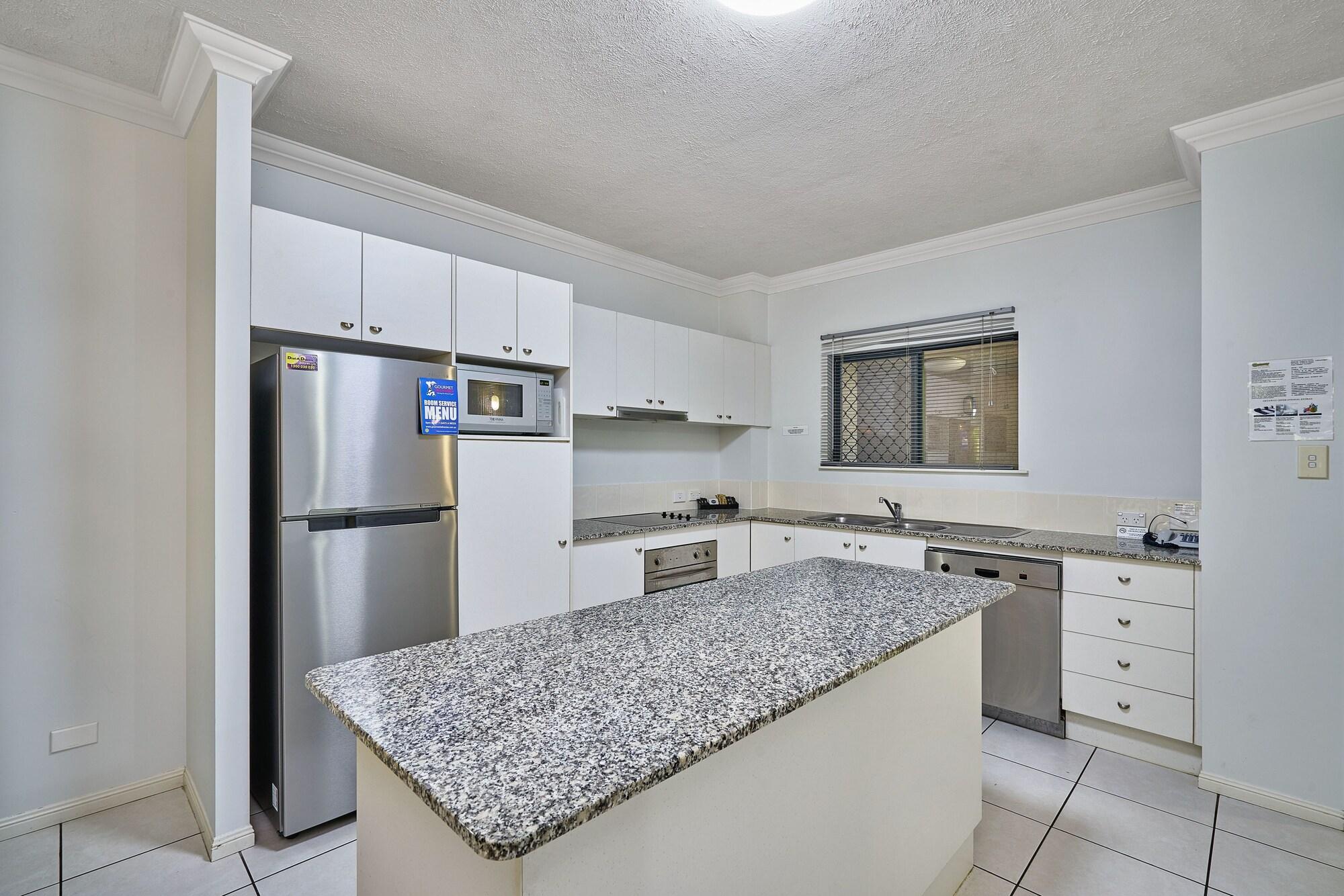 Getaway On Grafton Aparthotel 4*