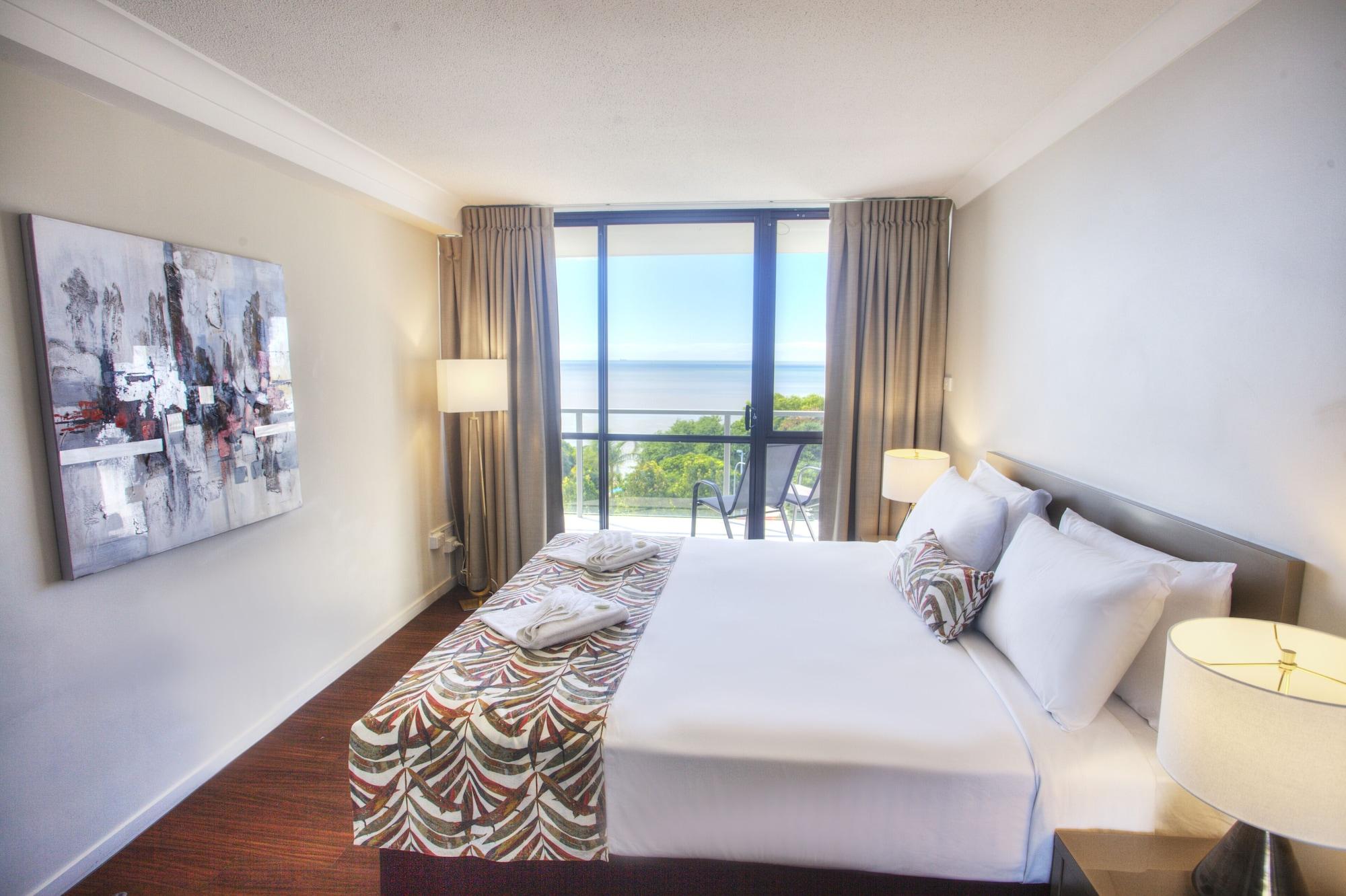 Plaza Hotel 3*