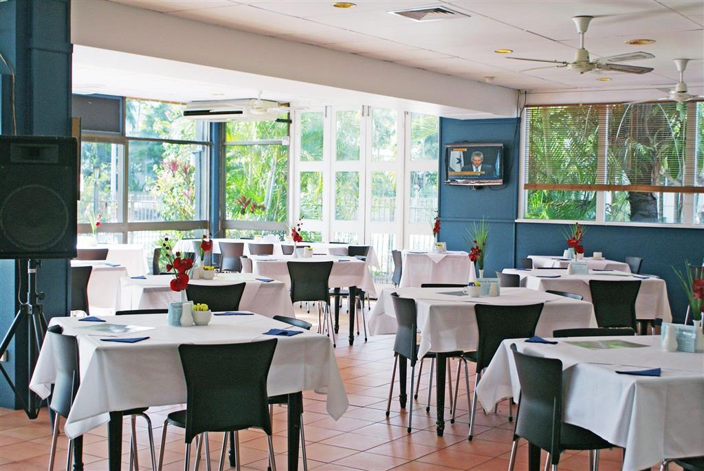 Plaza Hotel Cairns