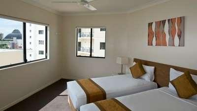 Hotel Park Regis Quays 4*