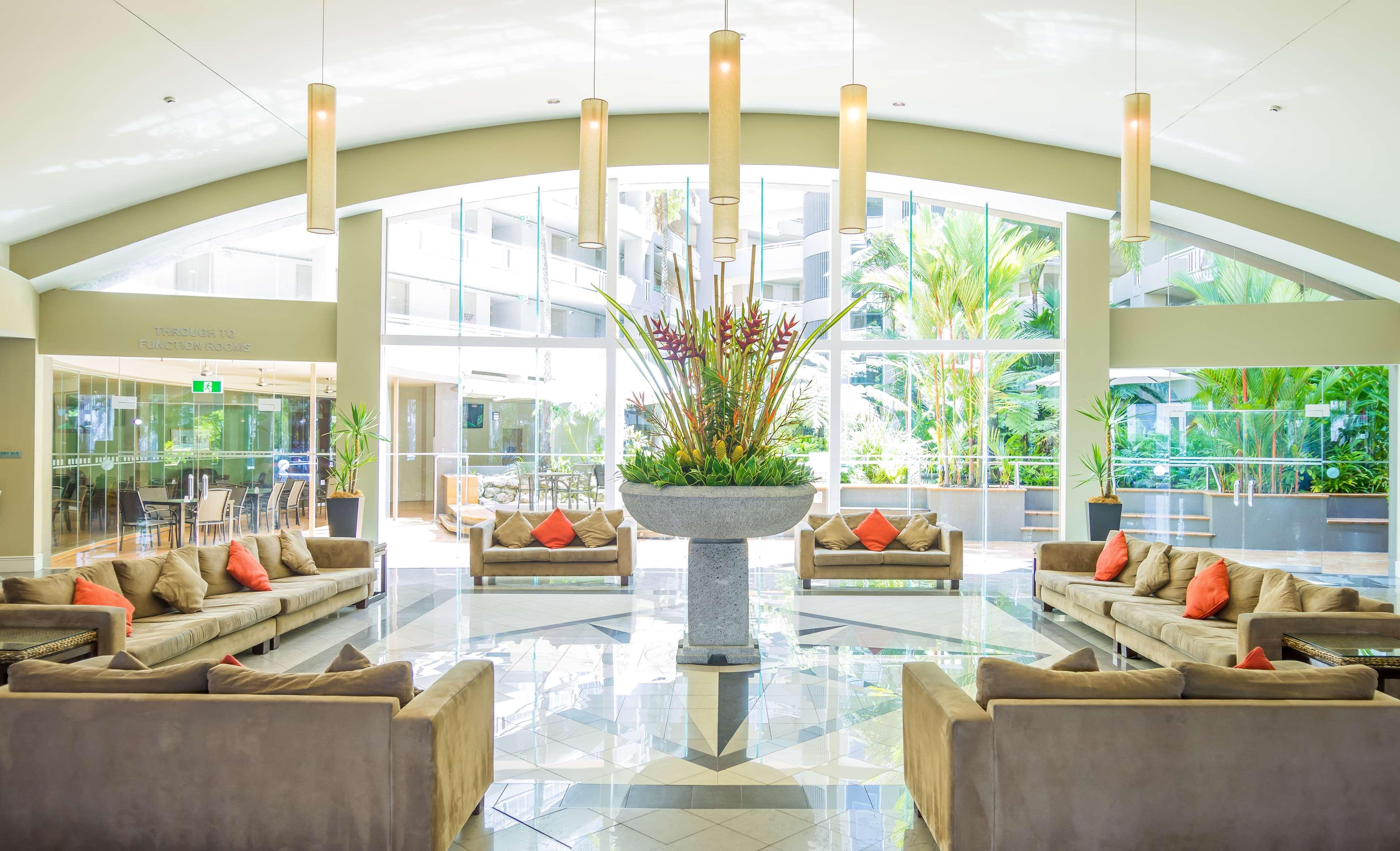 Doubletree By Hilton Cairns