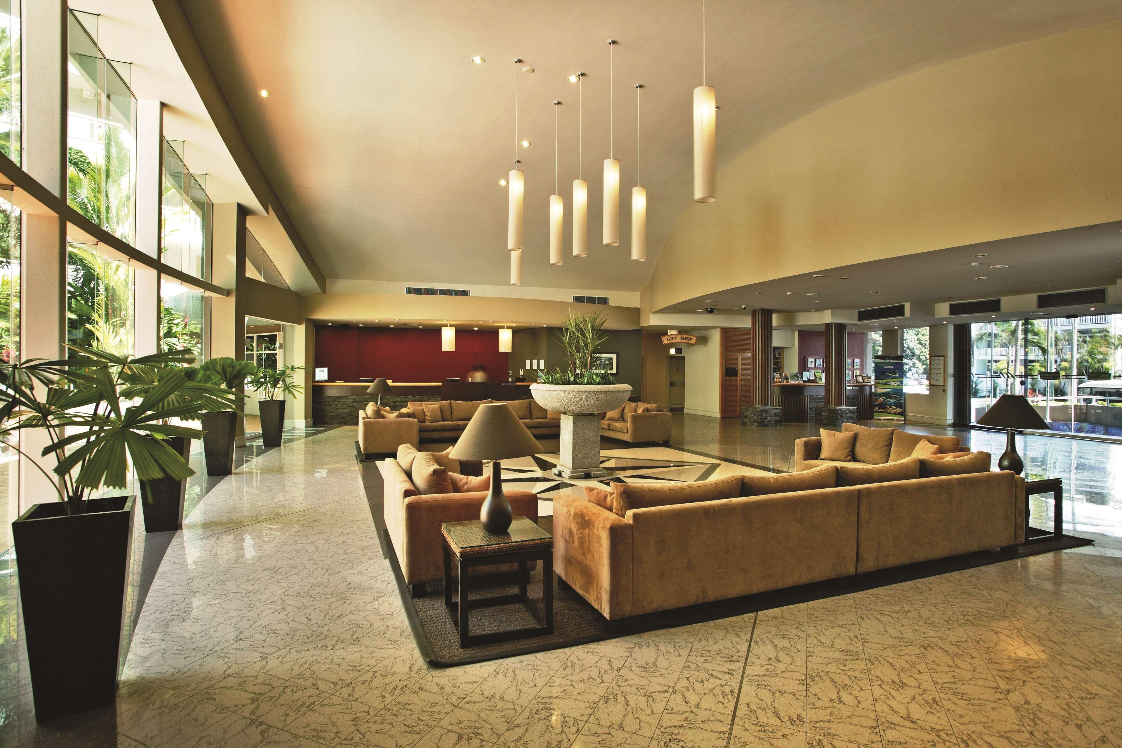 Hotel Doubletree By Hilton Cairns