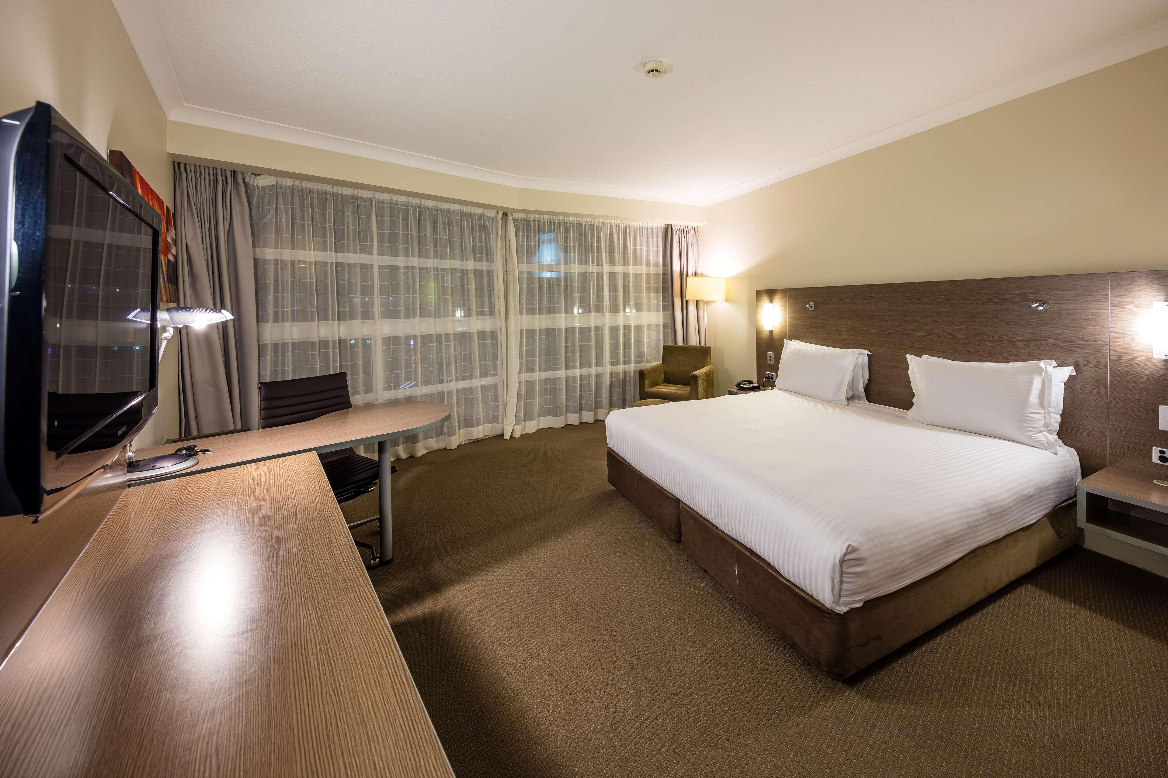 Doubletree By Hilton Cairns
