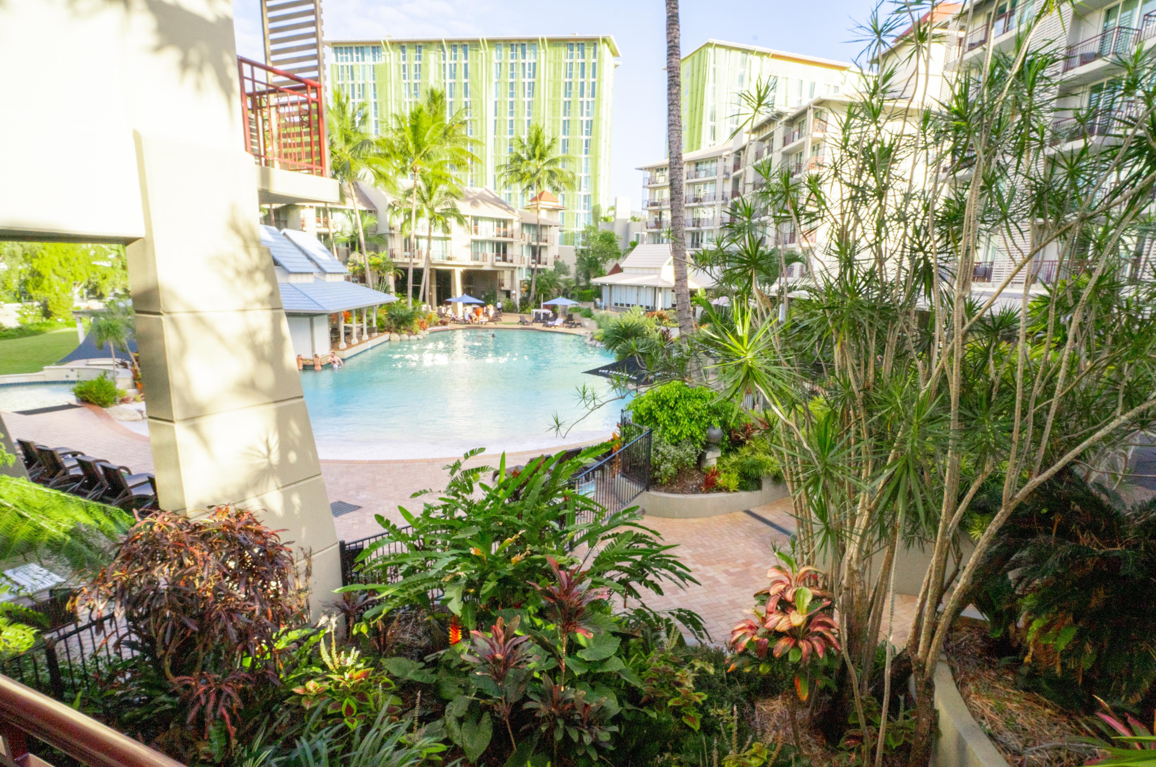 Novotel Oasis 4* Cairns
