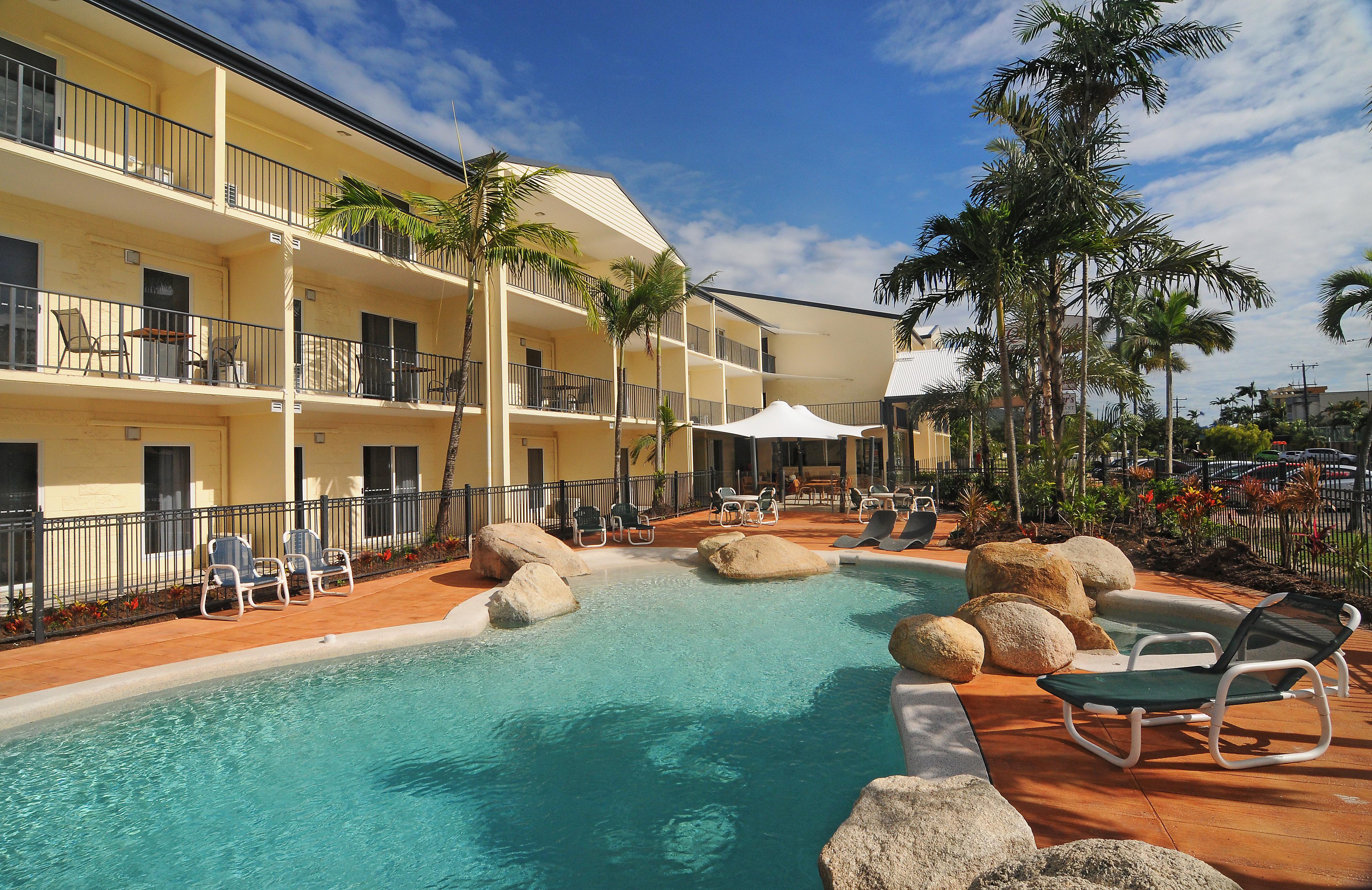 Queenslander & Aparthotel Cairns
