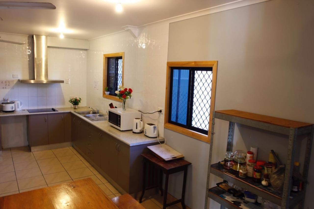 Happytourcairns Sharehouse Albergue Cairns