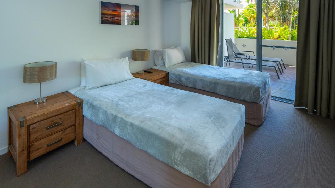 Vision Cairns