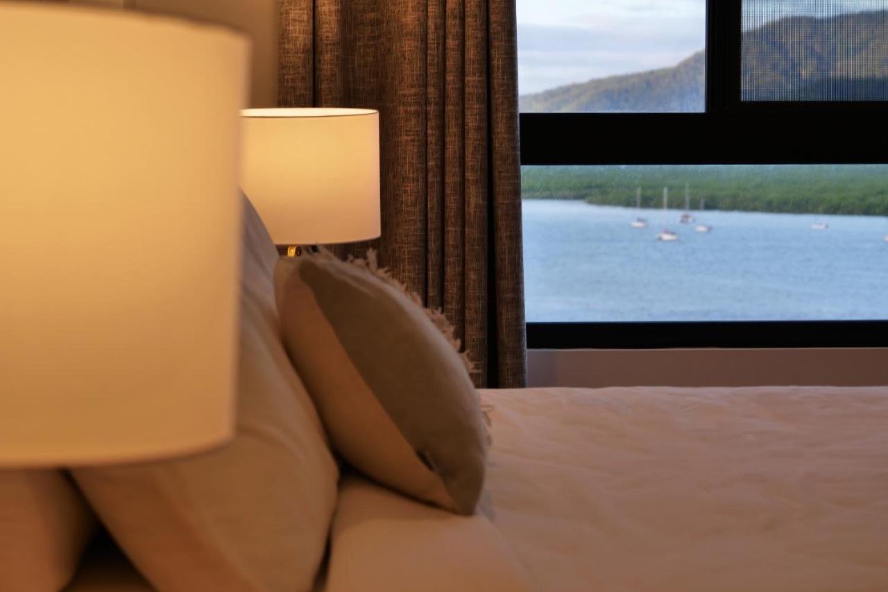 Luxury Oceanview Penthouse Cairns