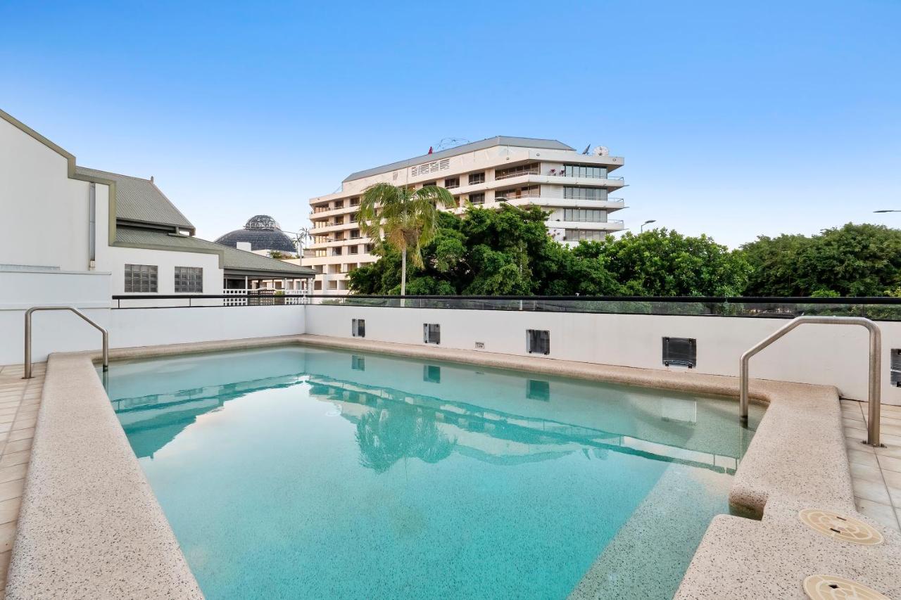 Luxury Oceanview Penthouse * Cairns