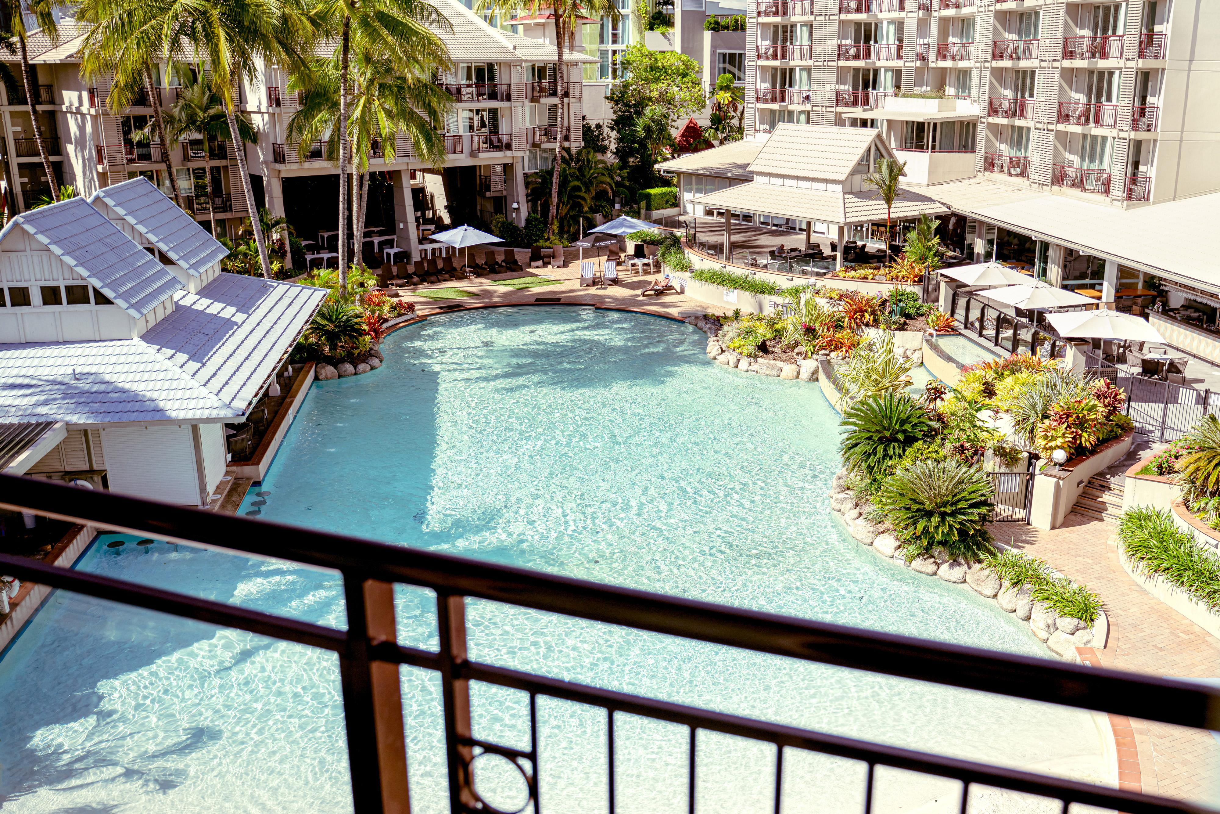 Novotel Oasis Cairns