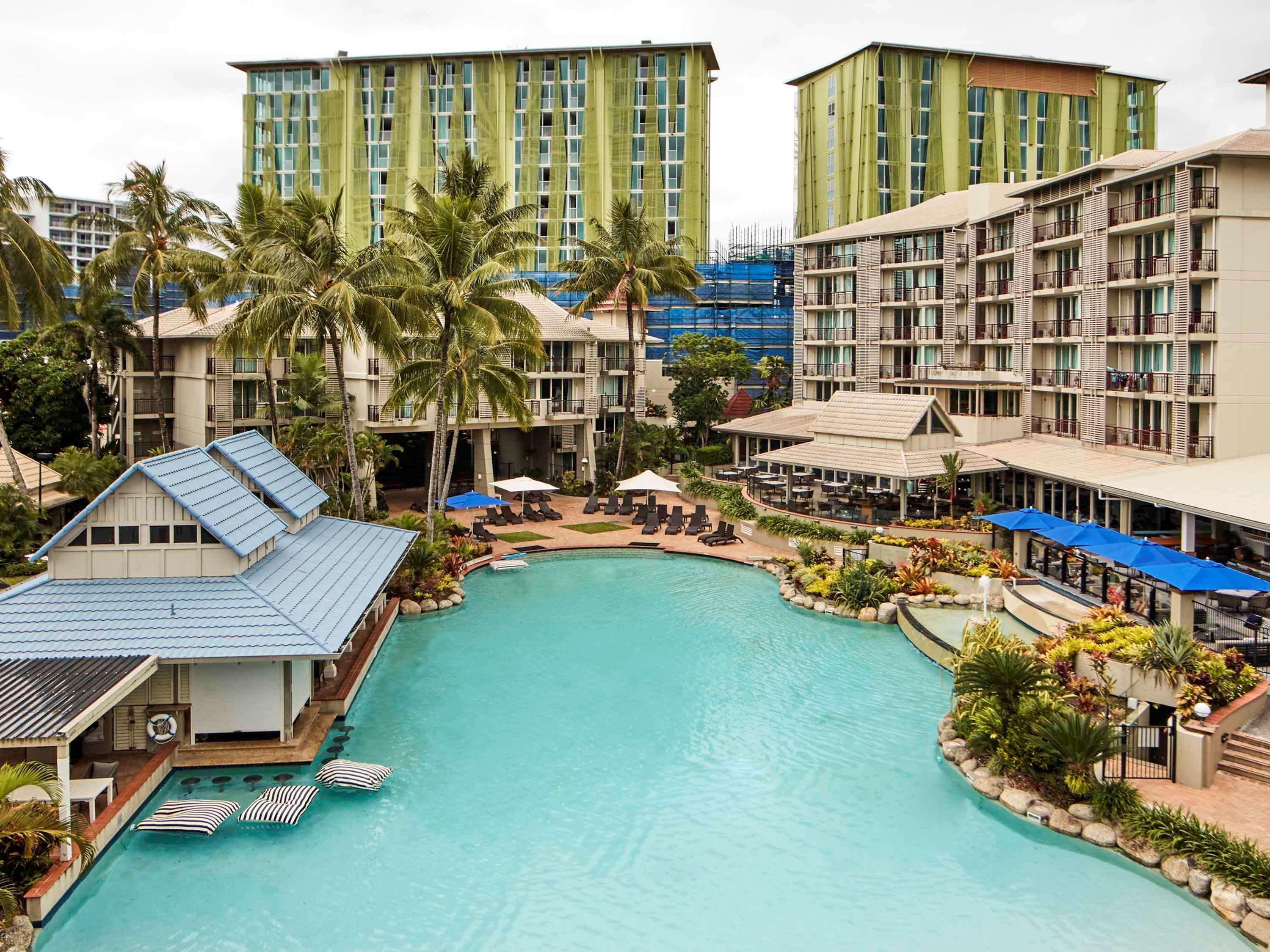 Hotel Novotel Oasis Cairns