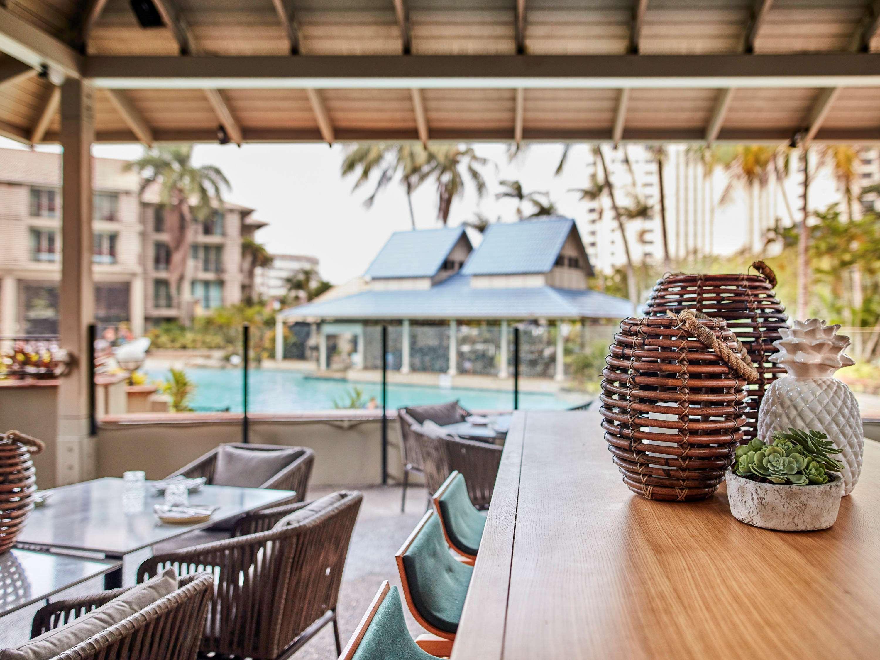 Hotel Novotel Oasis 4*