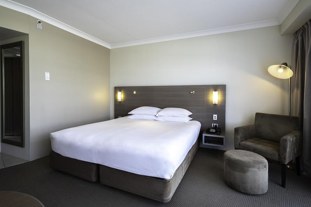 Hotel Doubletree By Hilton Cairns