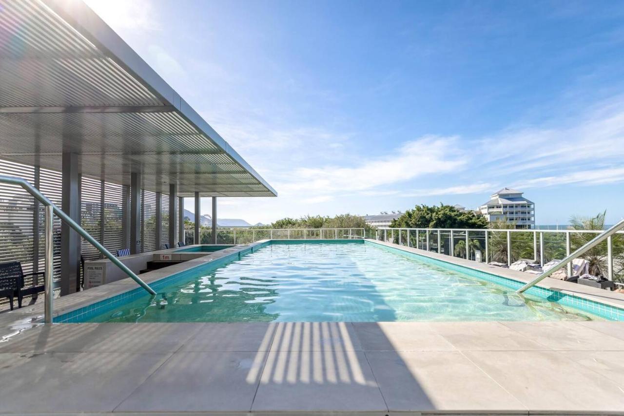 Coastal Charmer - Your Waterfront Sanctuary
