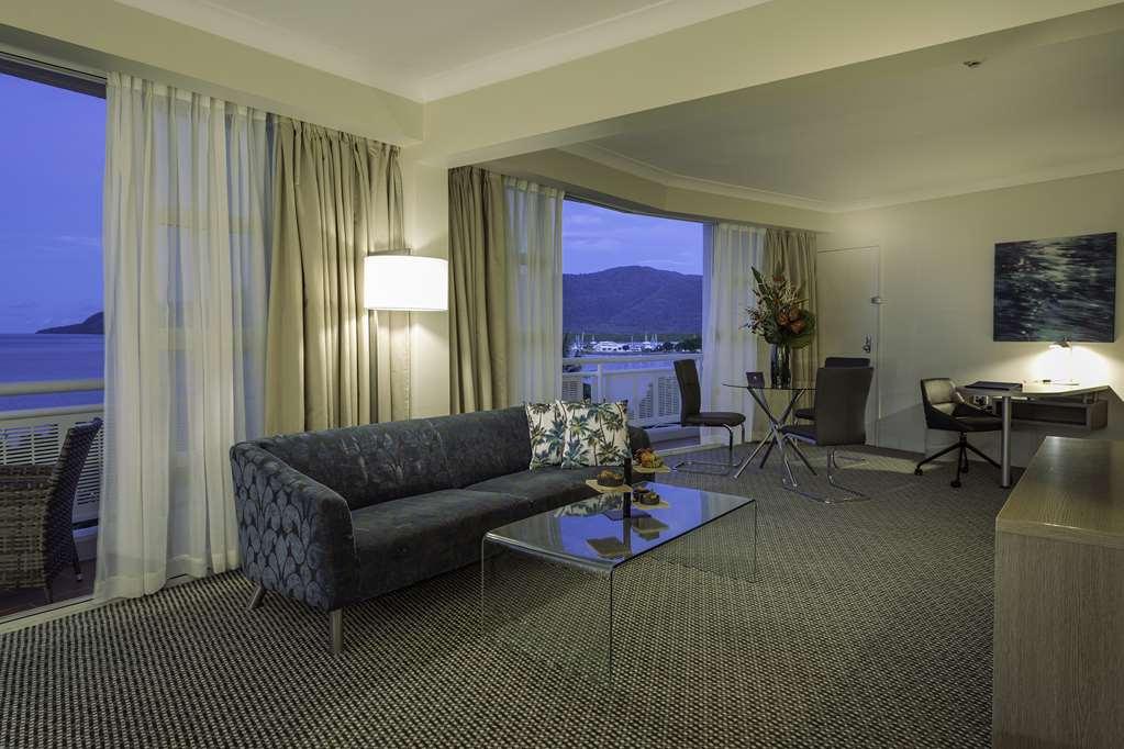 Doubletree By Hilton 4*