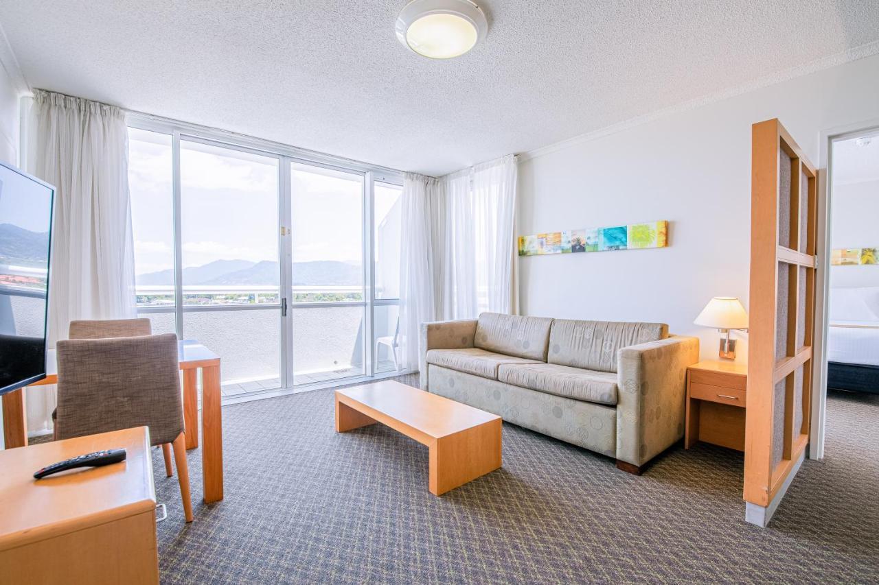 Hotel Harbourside