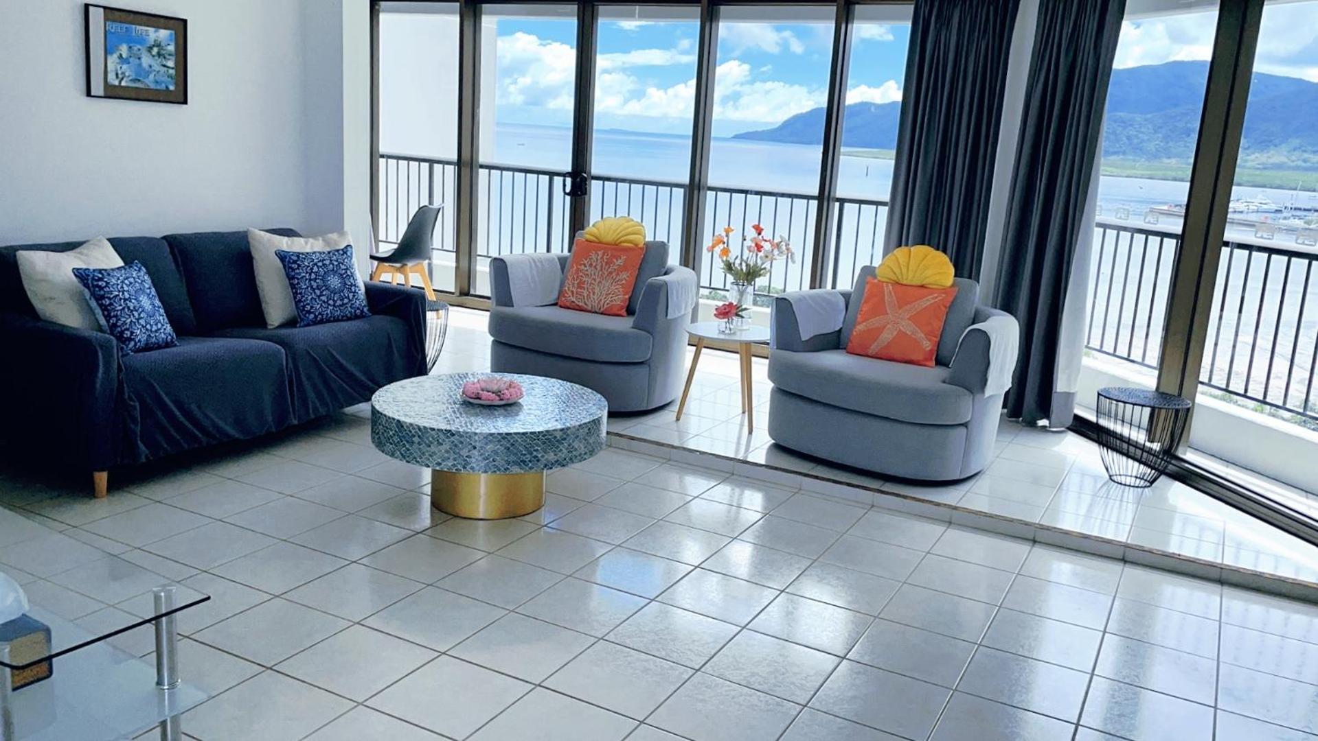 Ocean View In Aquarius Apartment *