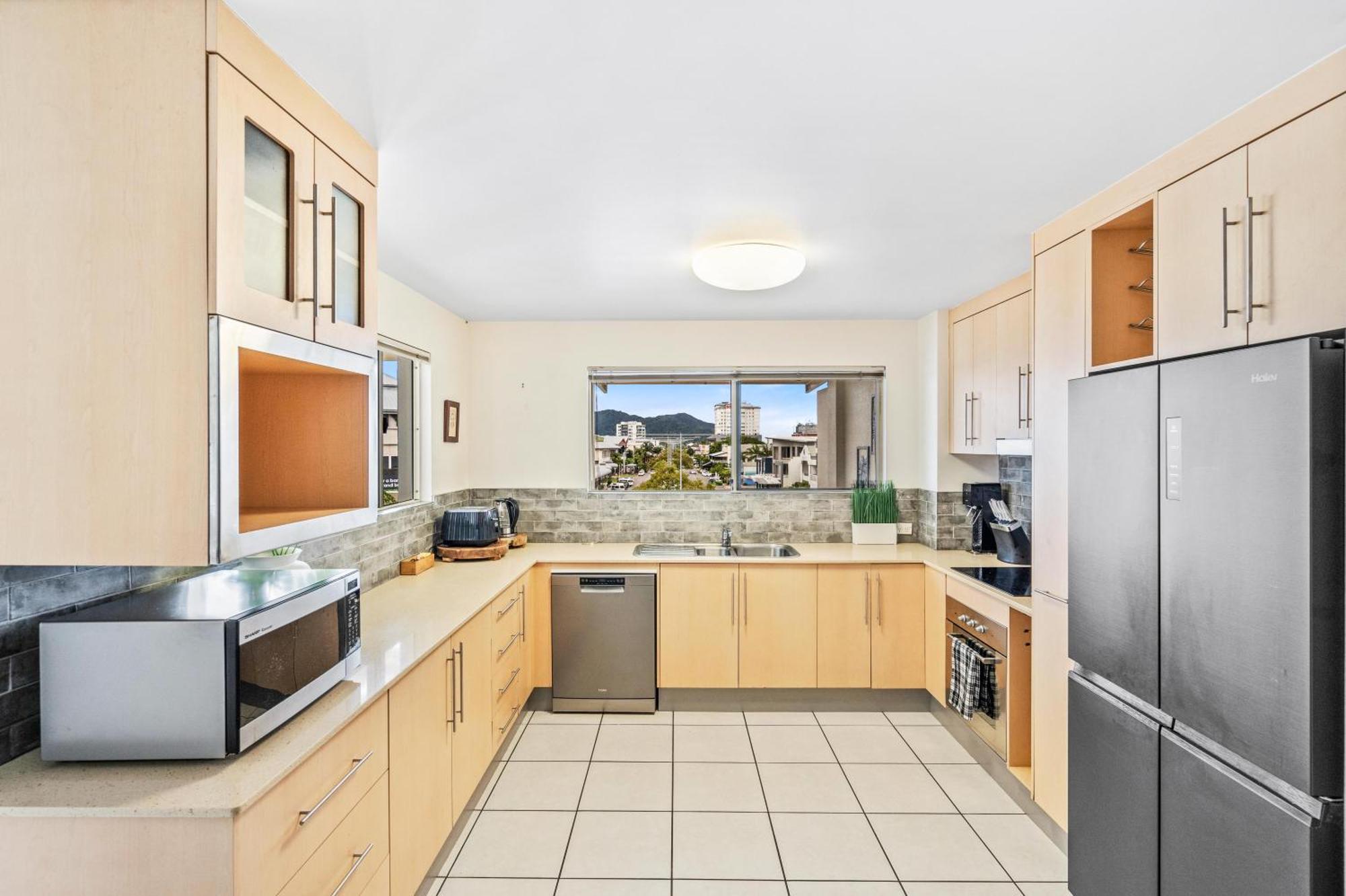 Aparthotel Cairns City Apartments Cairns