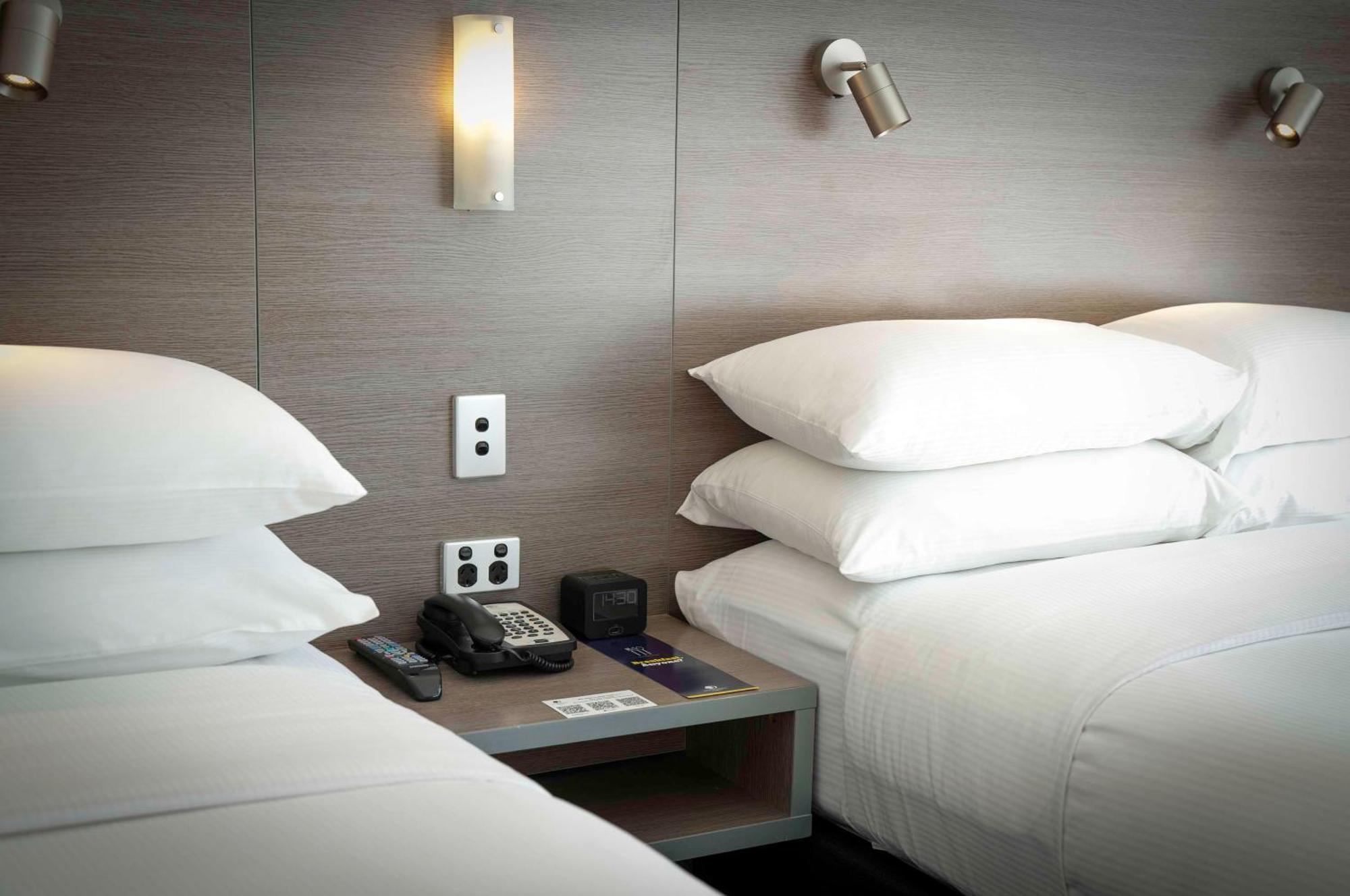 Hotel Doubletree By Hilton Cairns