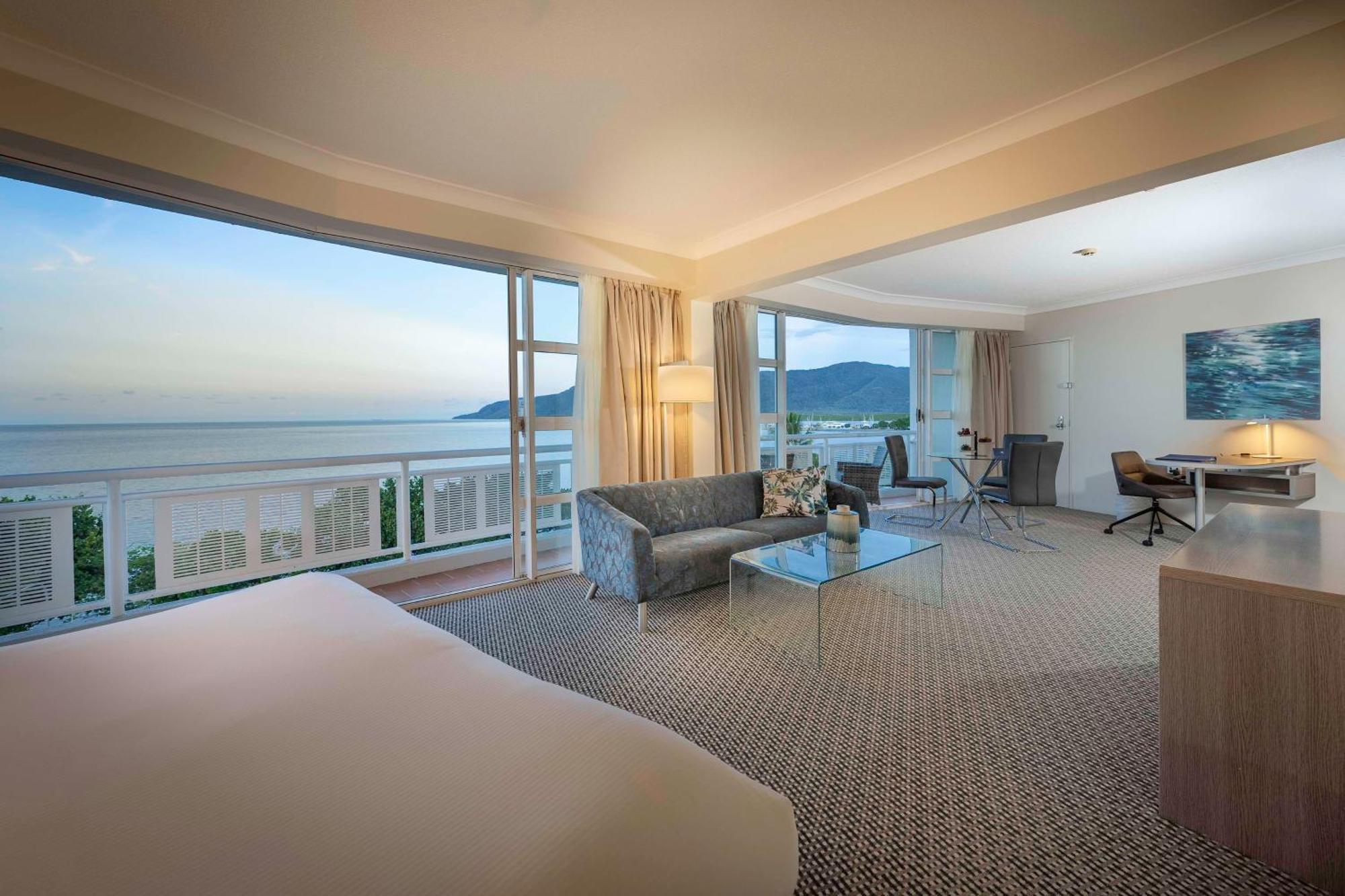 Doubletree By Hilton 4*