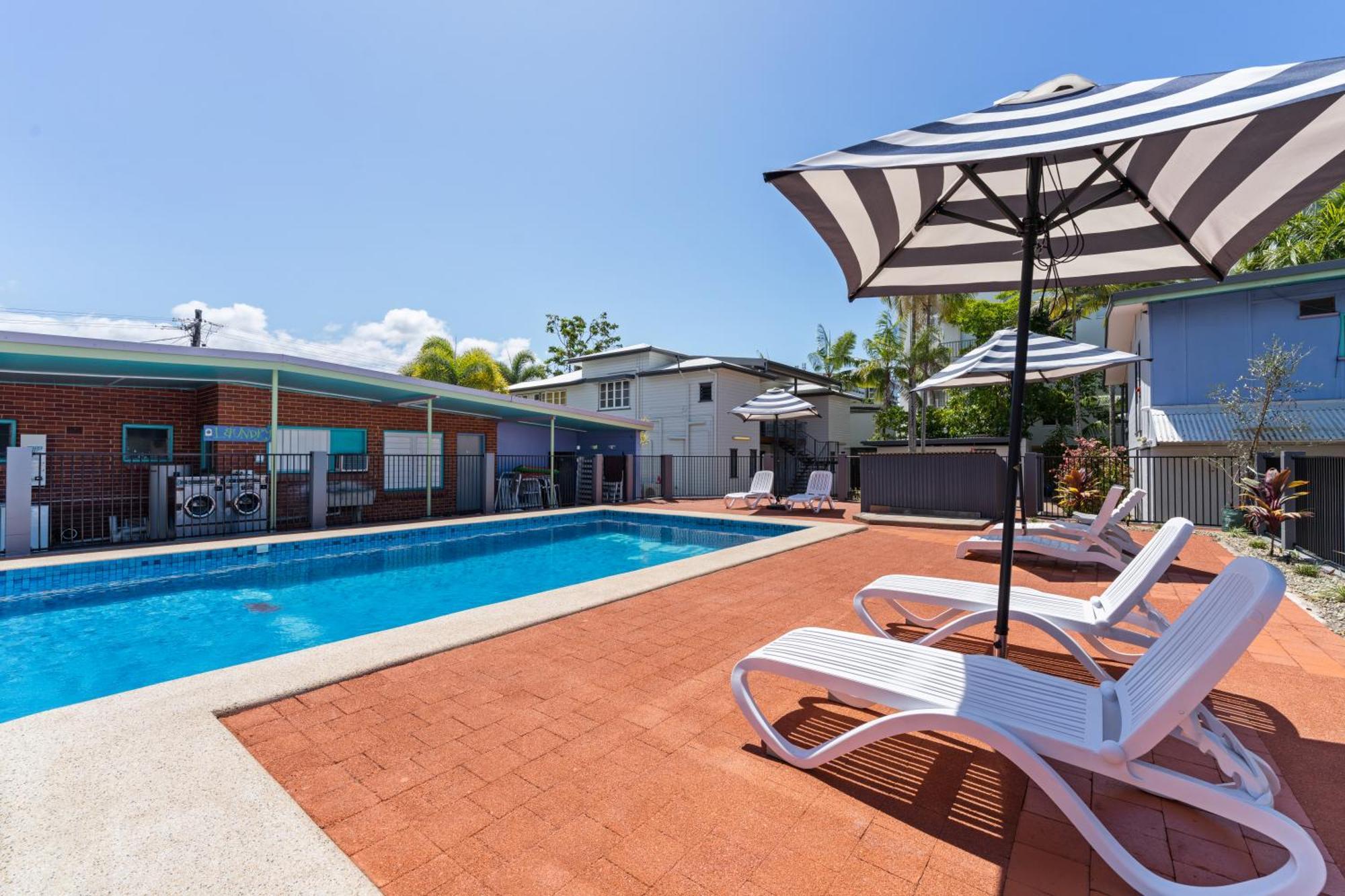 Caravella Backpackers Cairns