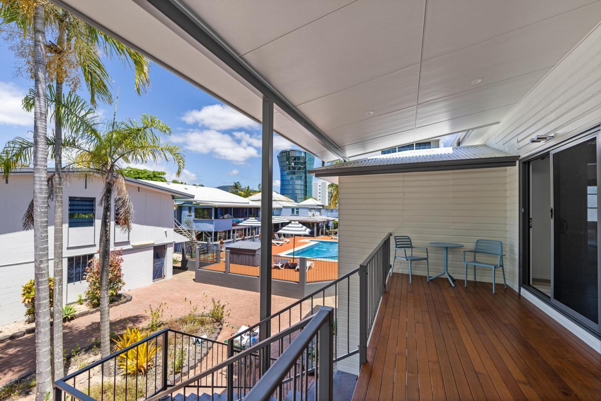 Caravella Backpackers Cairns