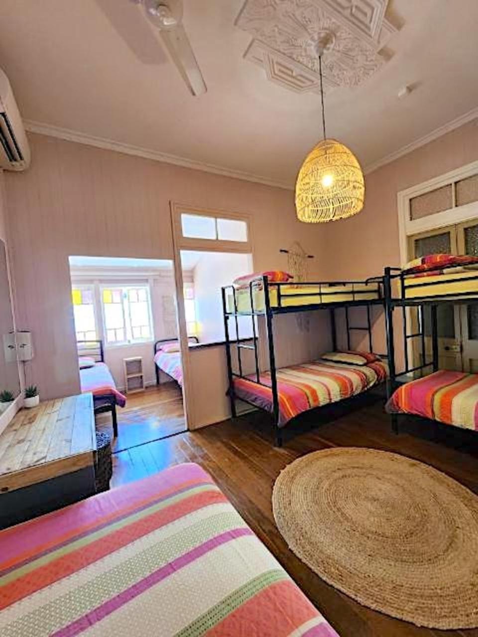 Dreamtime Hostel *
