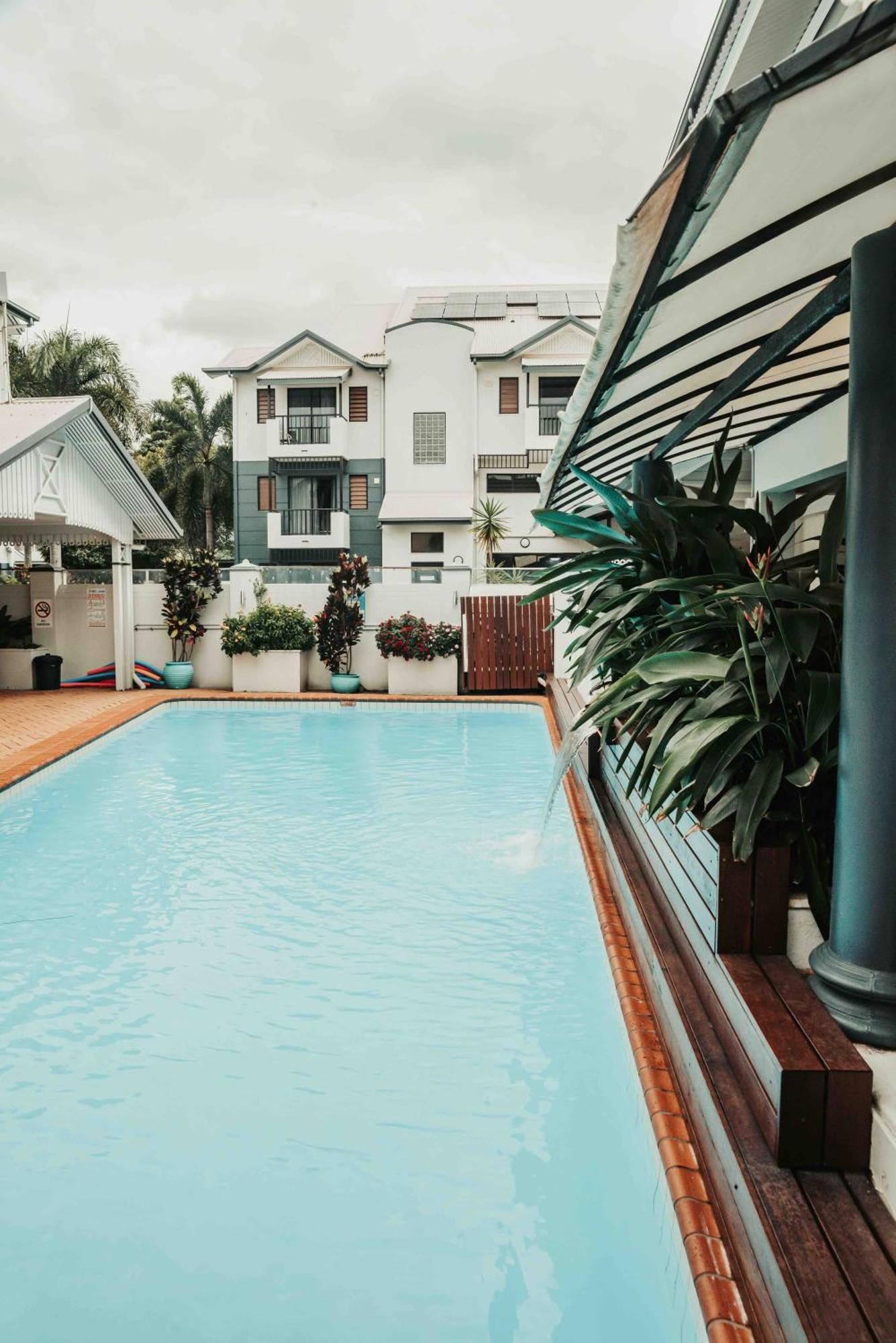 Queens Court Motel Cairns