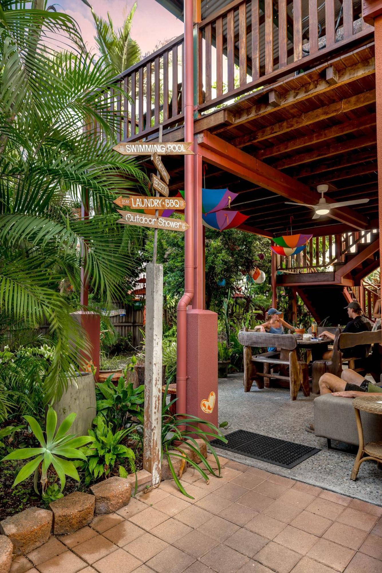 Hostel Travellers Oasis