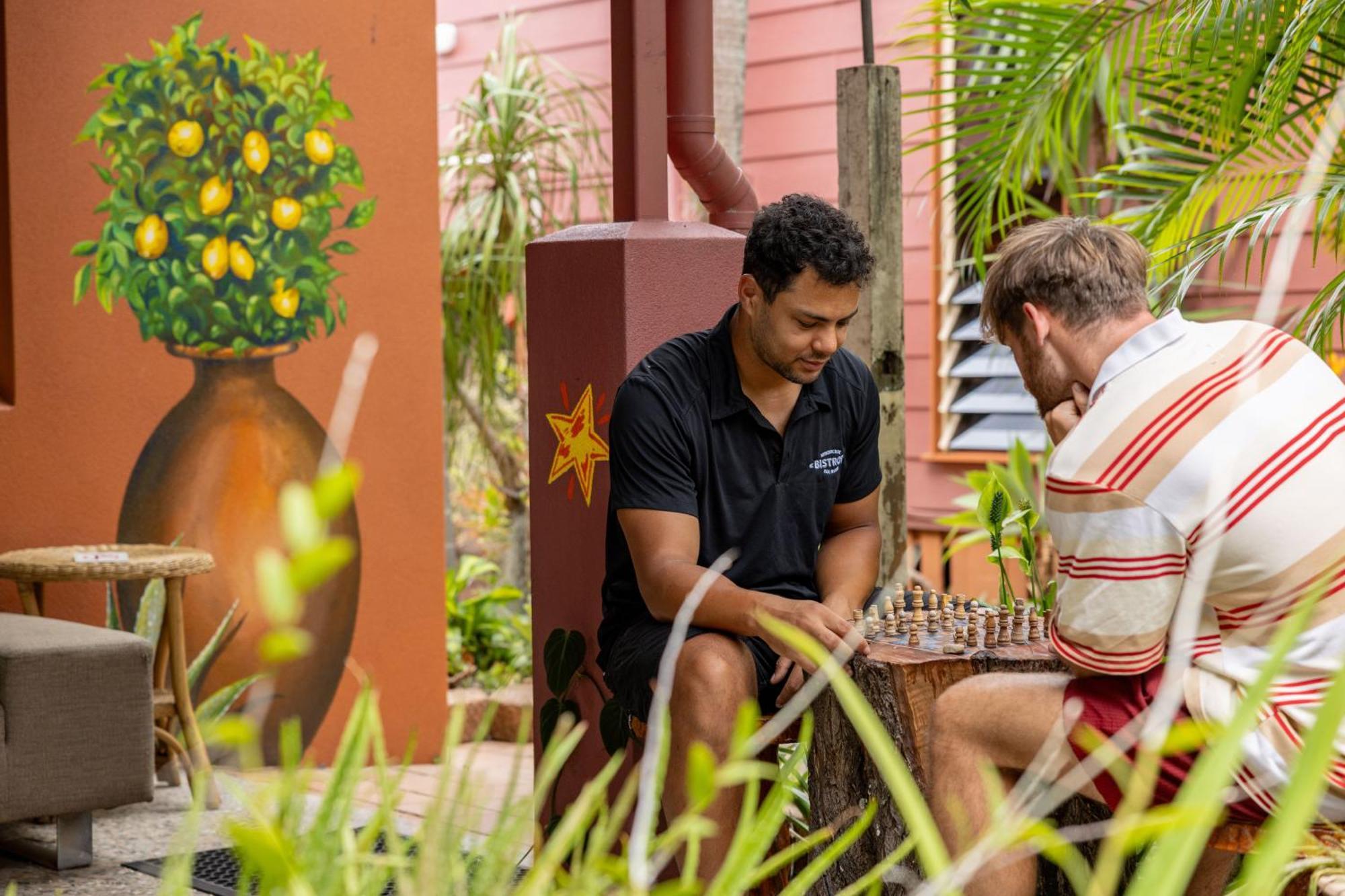 Hostel Travellers Oasis *