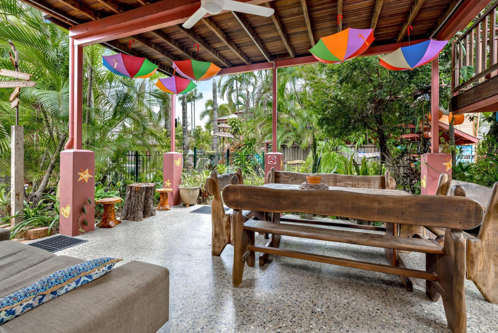 Travellers Oasis Hostel