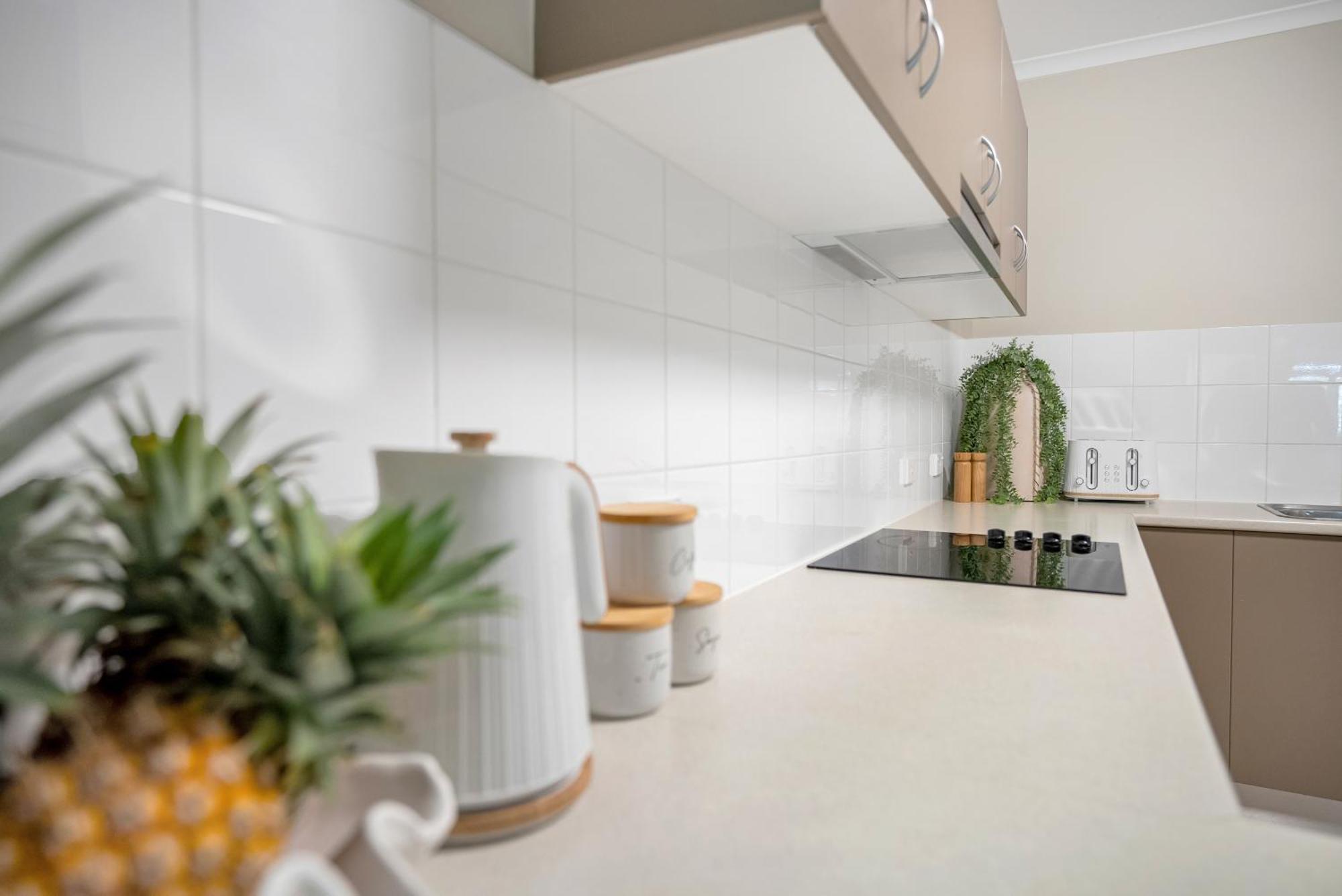 'serenity At The Edge' A Private Poolside Apartment