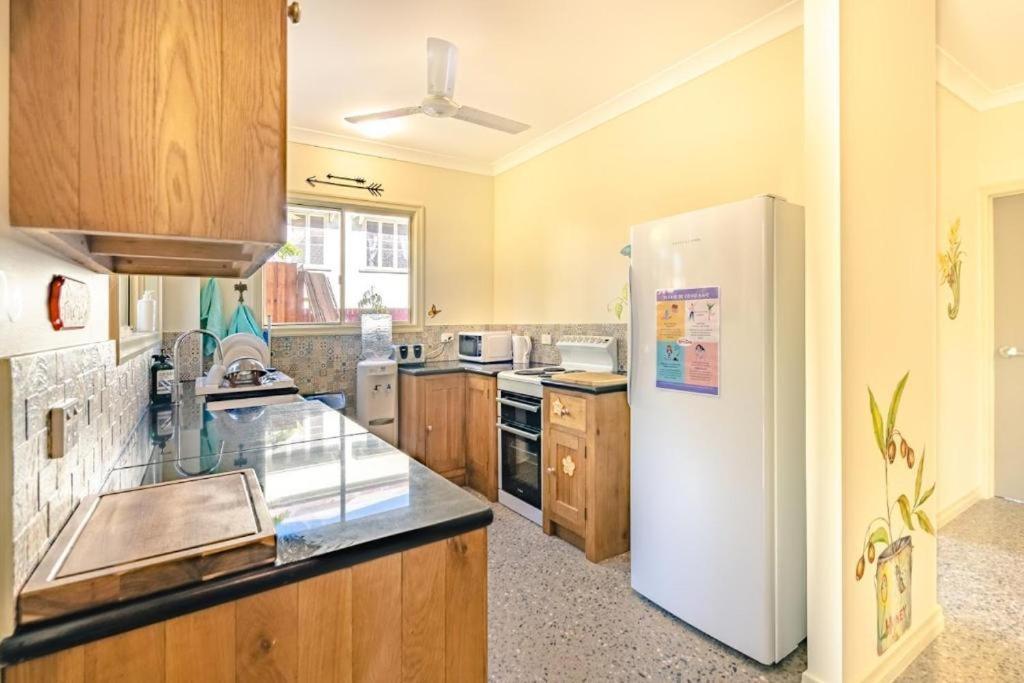 Travellers Oasis Hostel Cairns