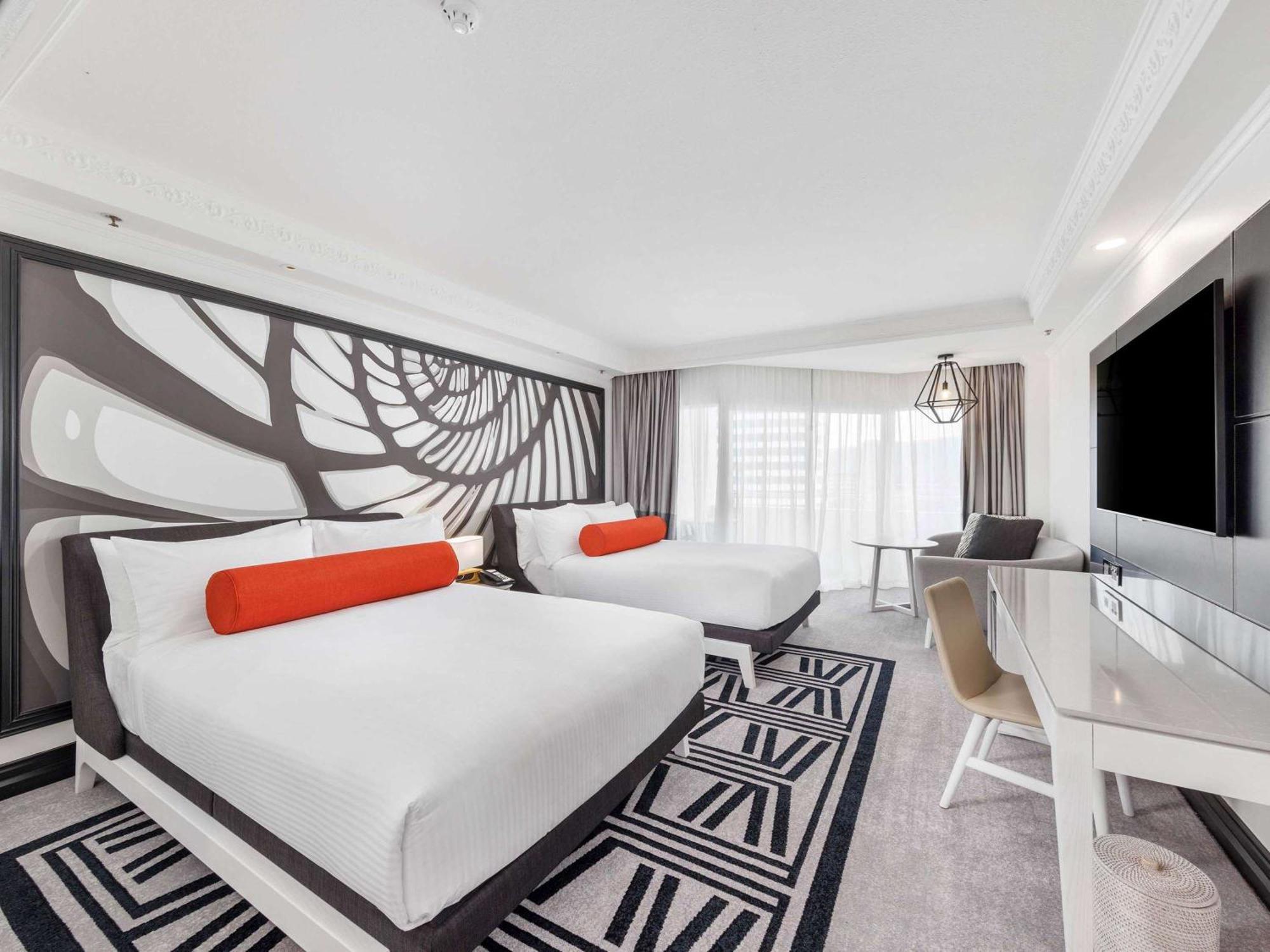 Pullman International 5* Cairns
