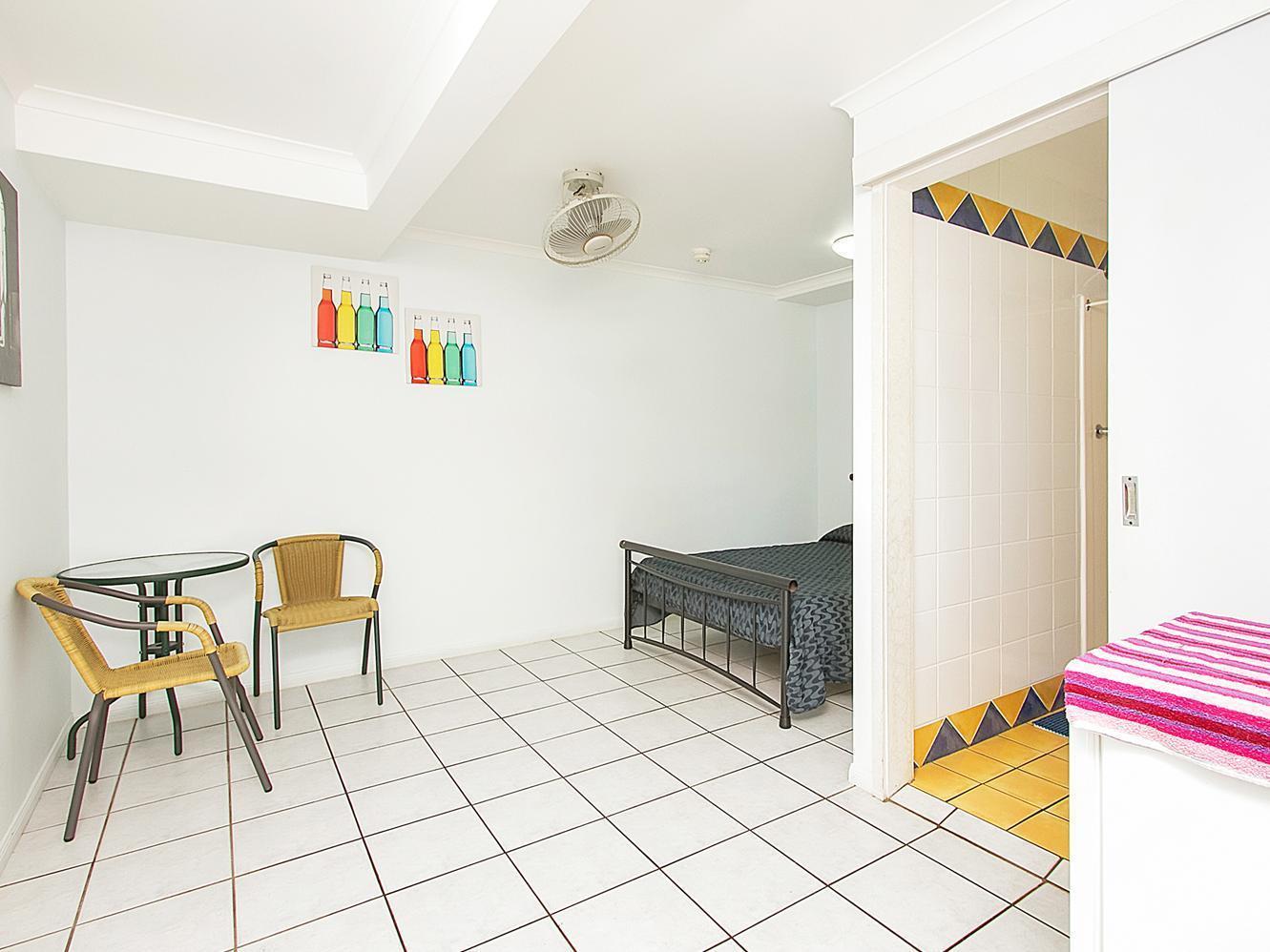 Caravella Backpackers * Cairns