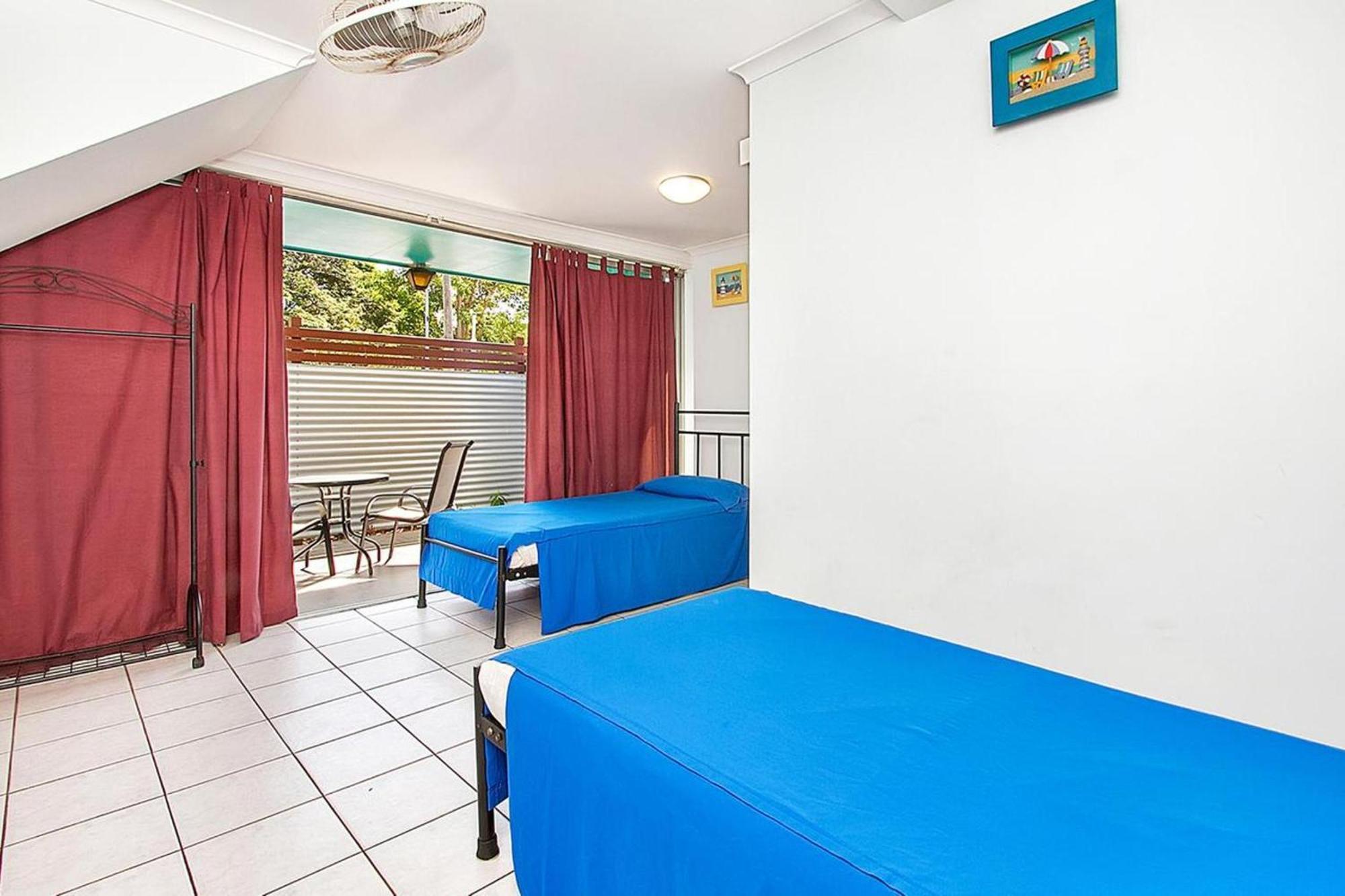 Caravella Backpackers Cairns
