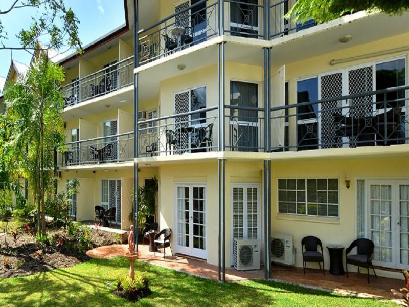 Aparthotel Queenslander & 4*