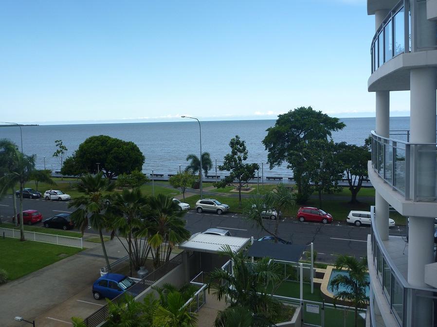 Vision Aparthotel Cairns