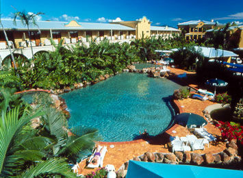 Resort Palm Royale