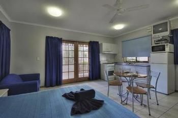 Sunland Leisure Park 4*