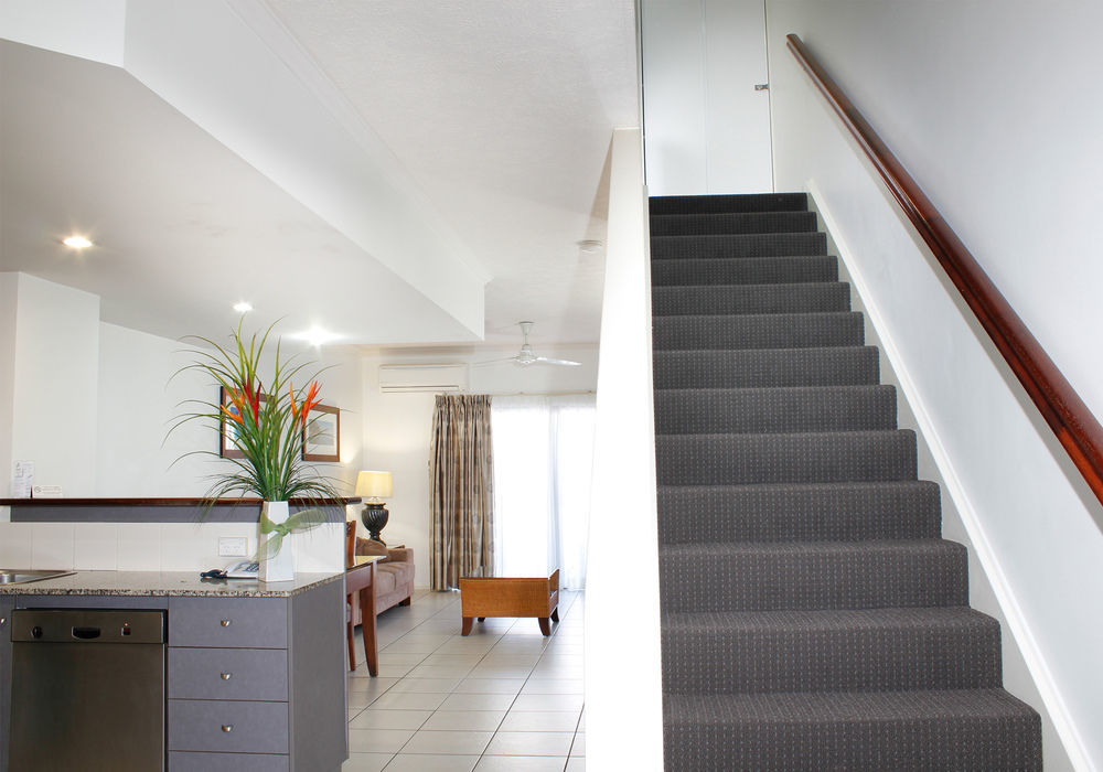 Getaway On Grafton Cairns