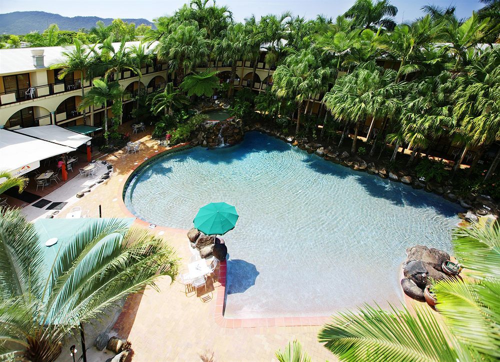 Resort Palm Royale