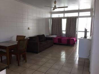 A1 The Hotel 2*