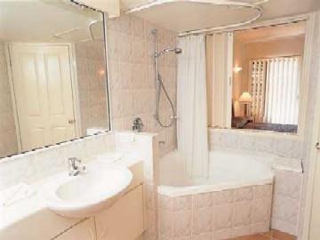 Tropic Towers 4*