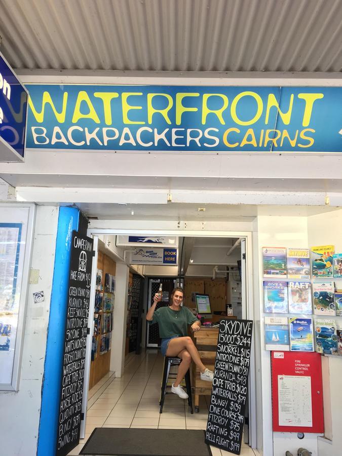Waterfront Backpackers *